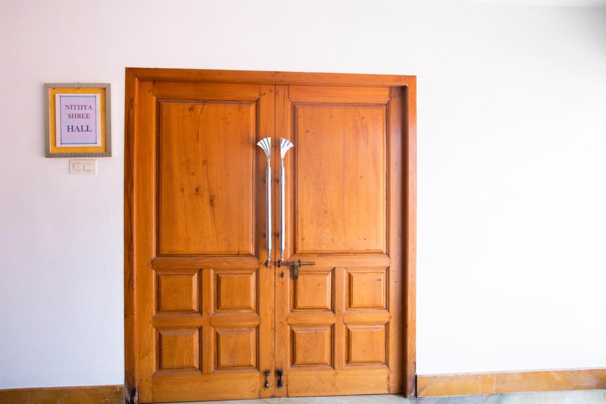 Saaral Resorts & Hotels Pvt Ltd Kuttalam  Exterior photo